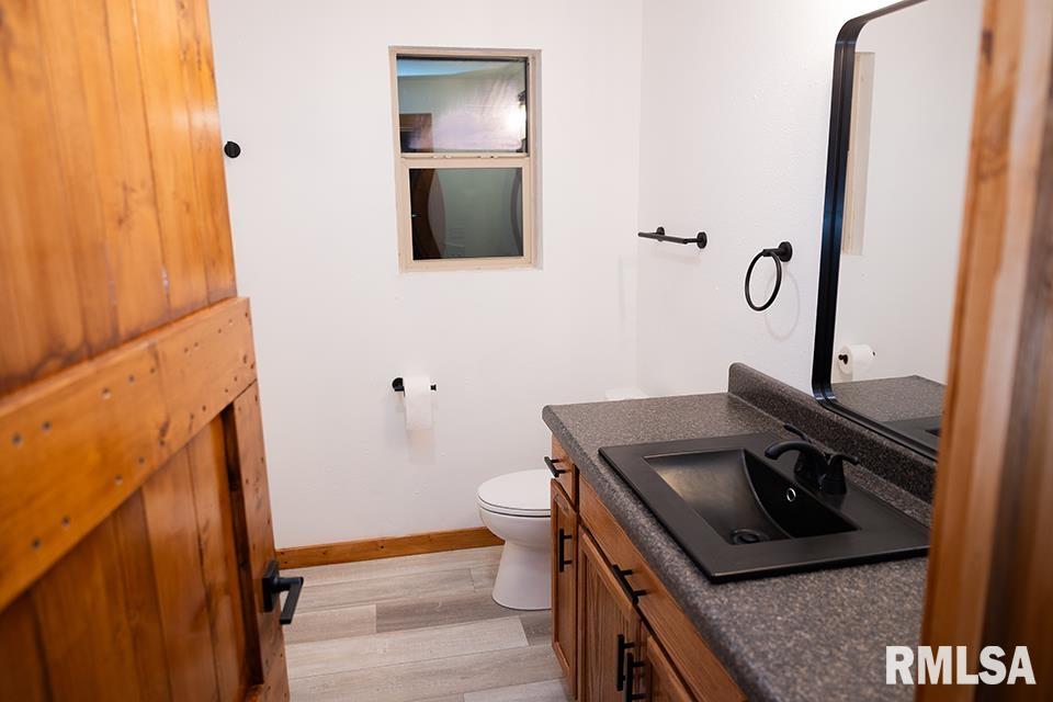 326 Main Street Xenia, IL 62899 - Photo 27 of 45