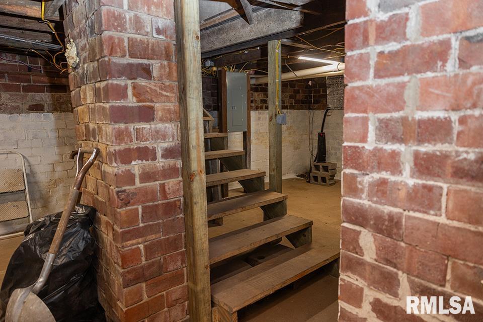 326 Main Street Xenia, IL 62899 - Photo 39 of 45