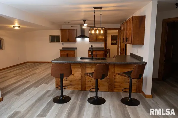 $245,000 | 326 Main Street, Xenia, IL 62899