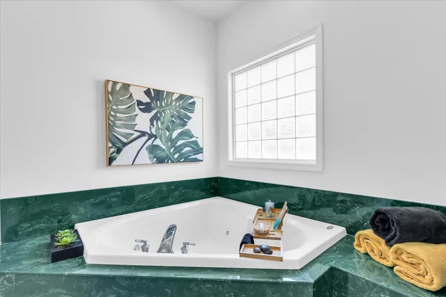 $479,000 | 4007 Turnberry Drive, Champaign, IL 61822