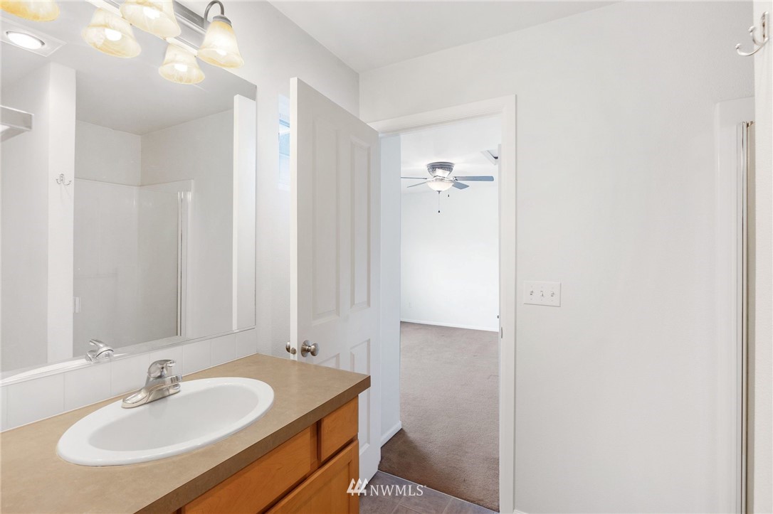 4325 Roxanna Loop Southeast Lacey, WA 98503 - Photo 14 of 18 Gallery Image 14
