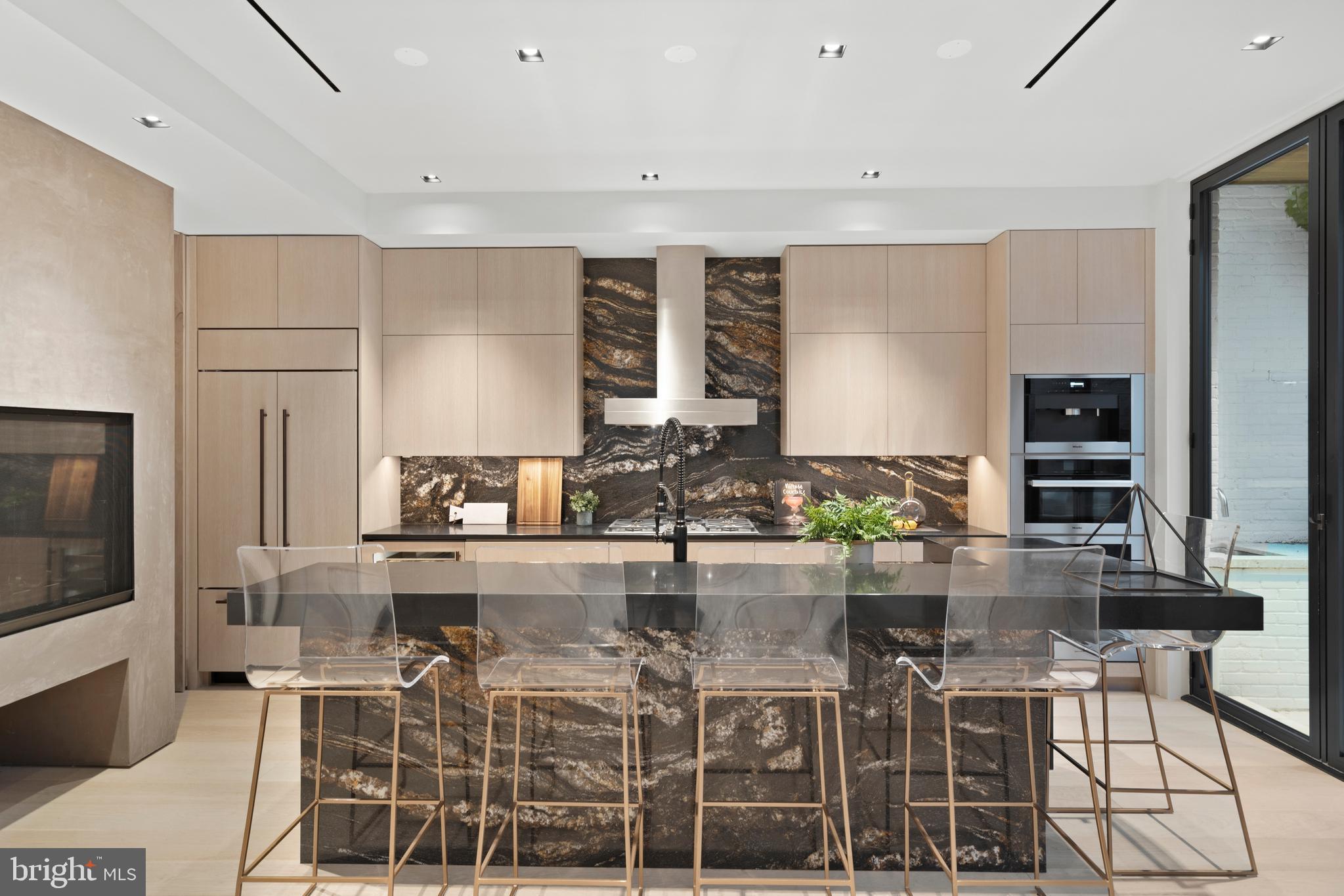 1683 34th Street Northwest Washington, DC 20007 - Photo 14 of 60