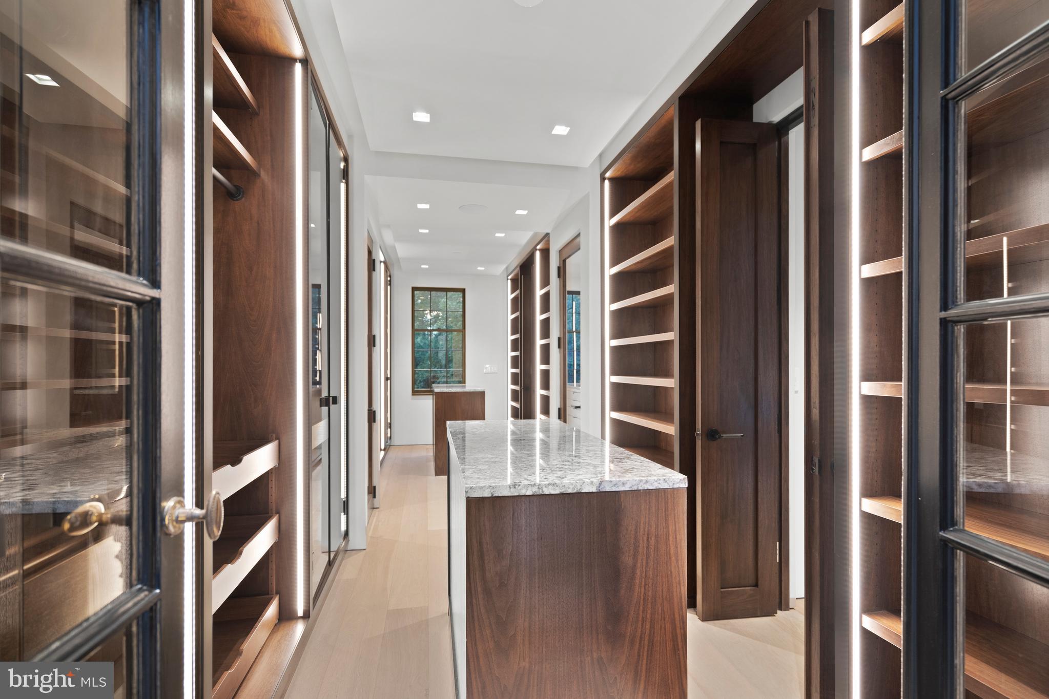 1683 34th Street Northwest Washington, DC 20007 - Photo 24 of 60