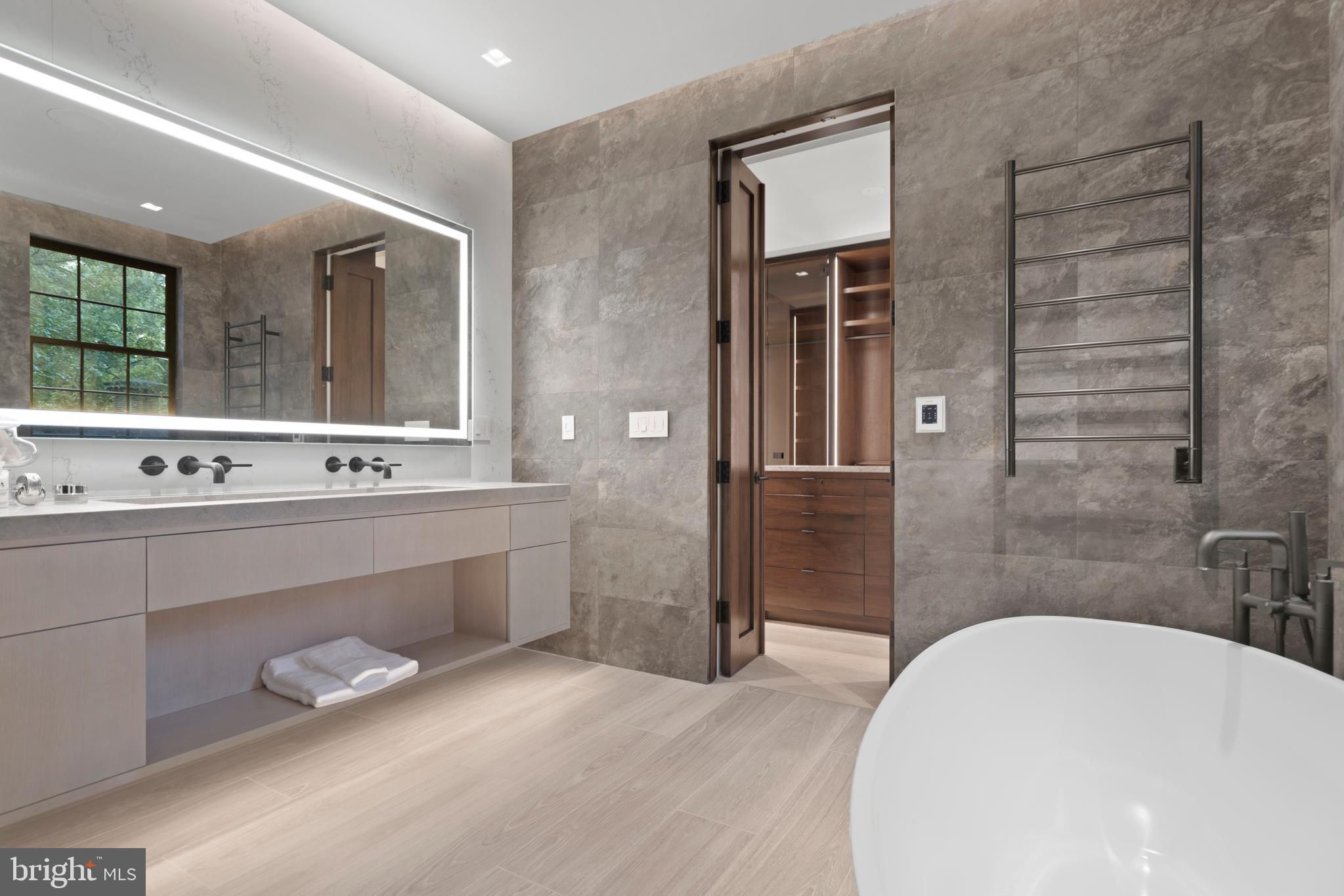 1683 34th Street Northwest Washington, DC 20007 - Photo 30 of 60