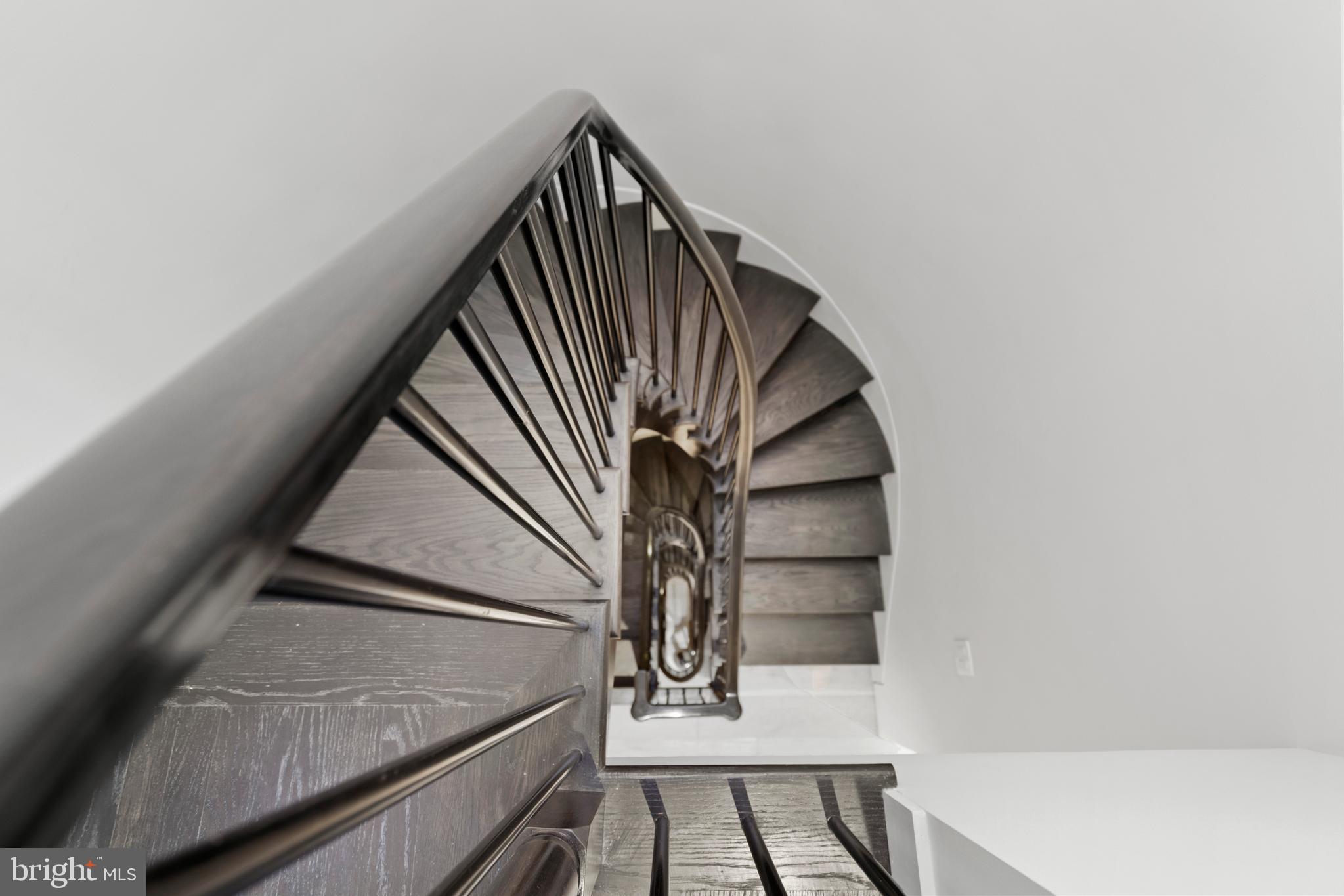 1683 34th Street Northwest Washington, DC 20007 - Photo 43 of 60