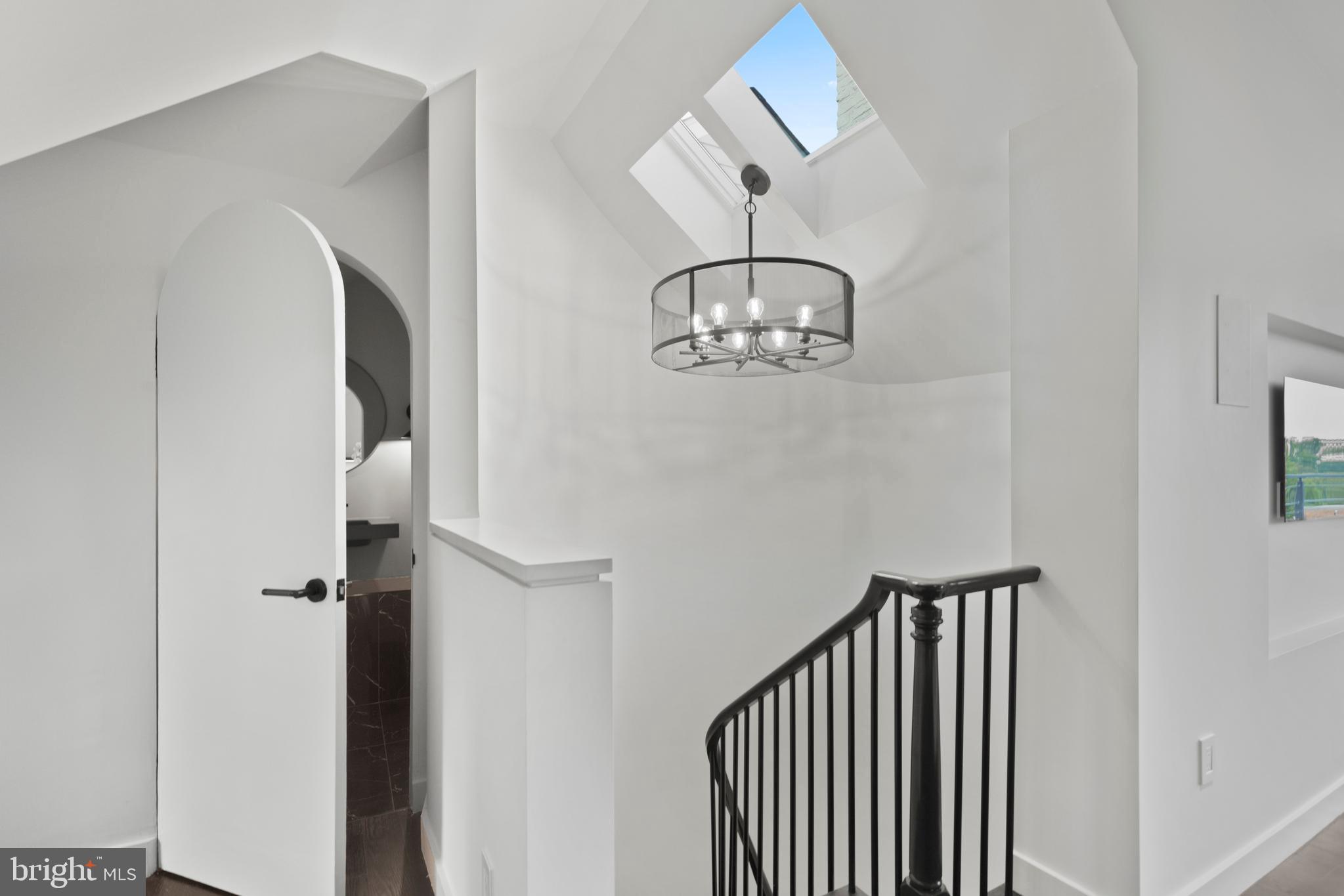 1683 34th Street Northwest Washington, DC 20007 - Photo 44 of 60