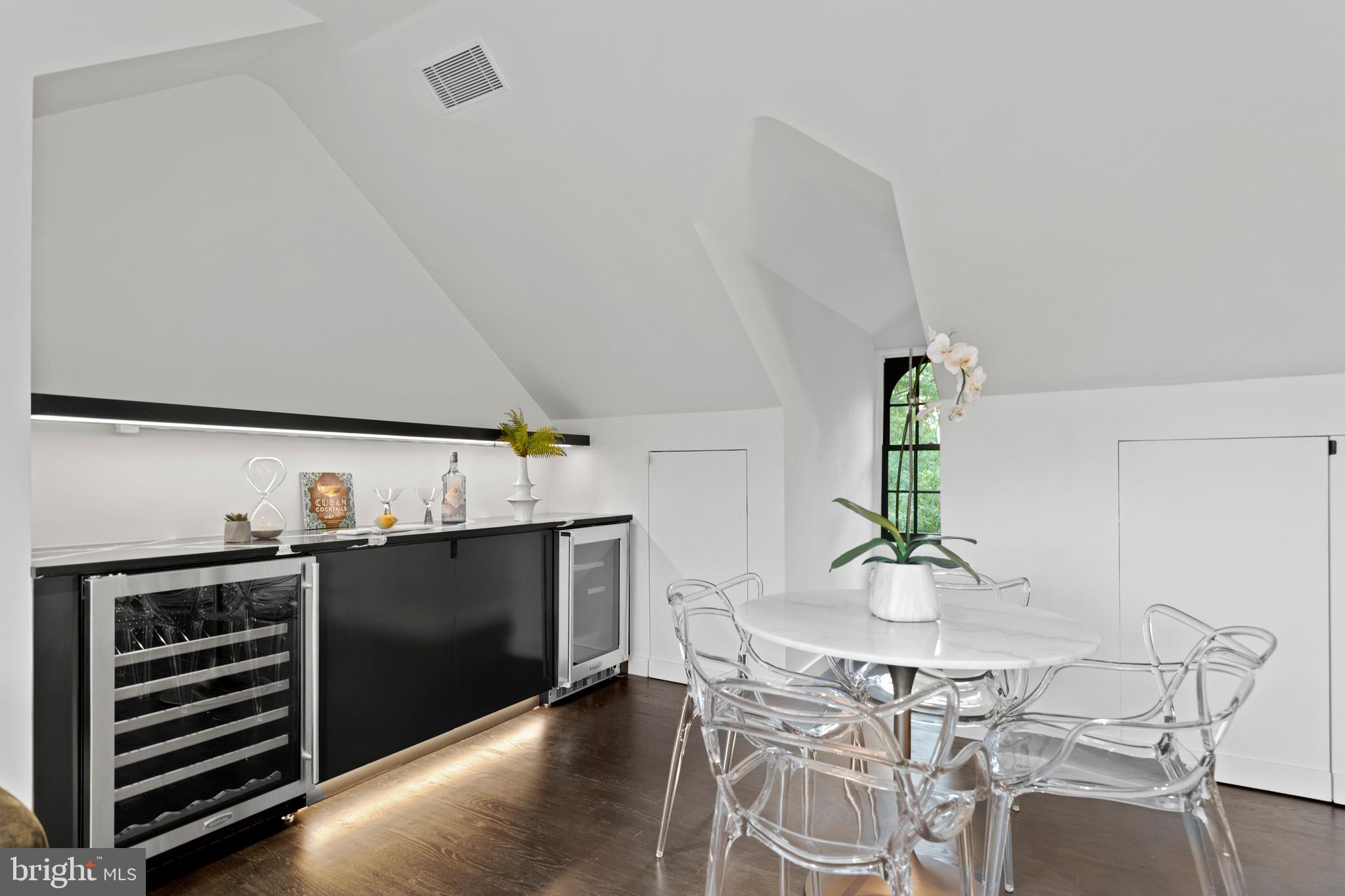 1683 34th Street Northwest Washington, DC 20007 - Photo 46 of 60