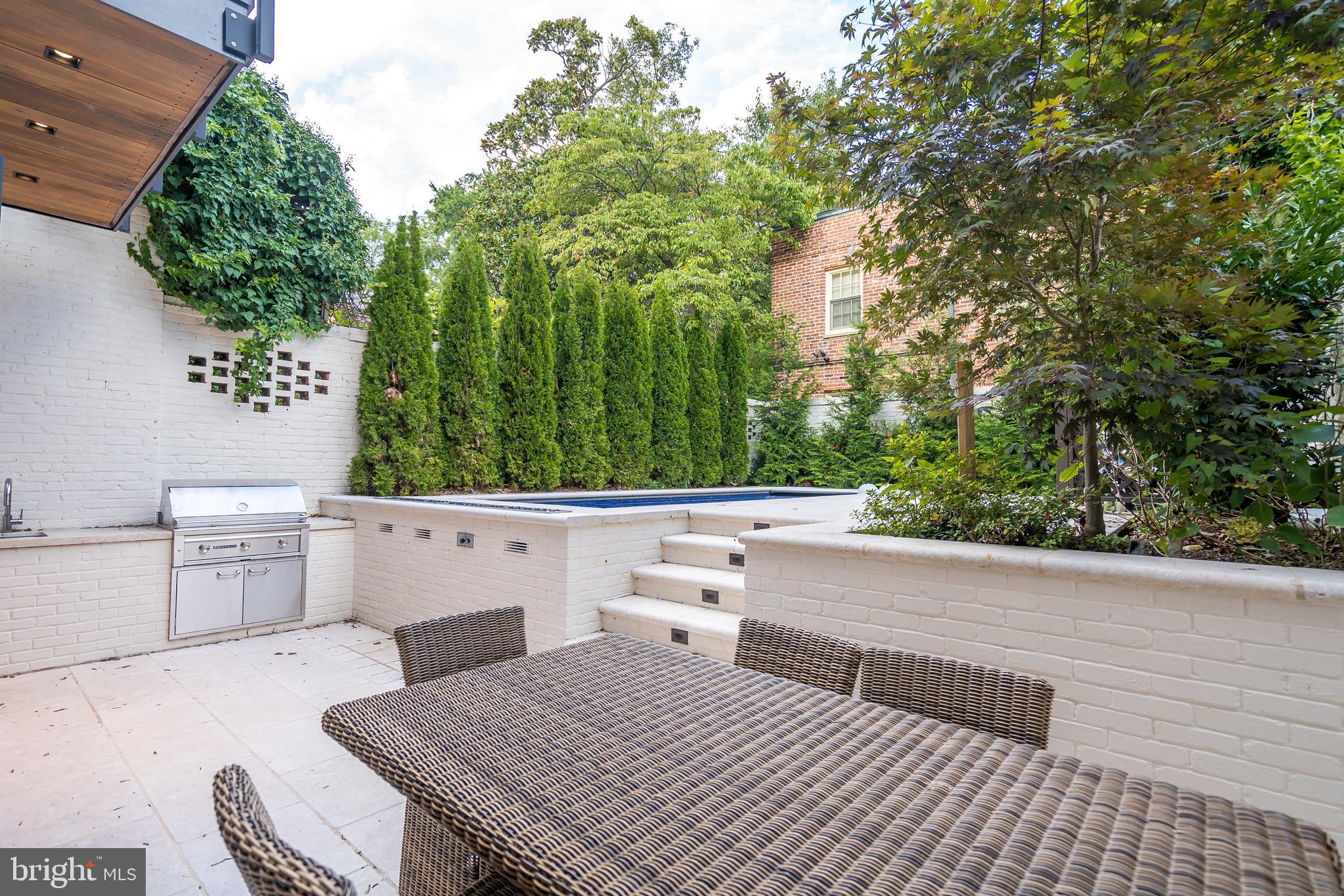 1683 34th Street Northwest Washington, DC 20007 - Photo 54 of 60