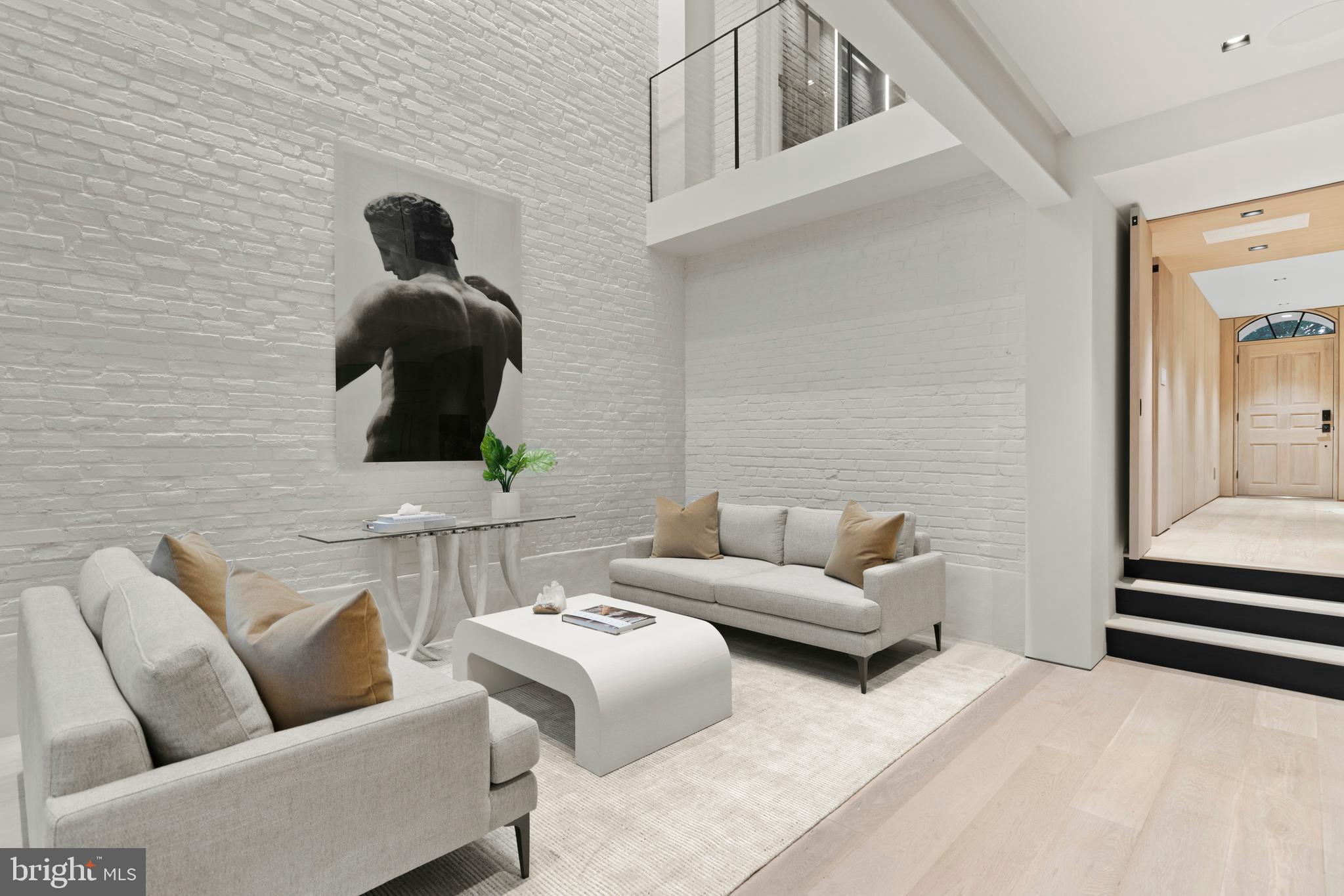 1683 34th Street Northwest Washington, DC 20007 - Photo 8 of 60