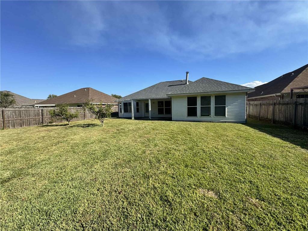 44 Ridgewood Drive Laplace, LA 70068 - Photo 20 of 23