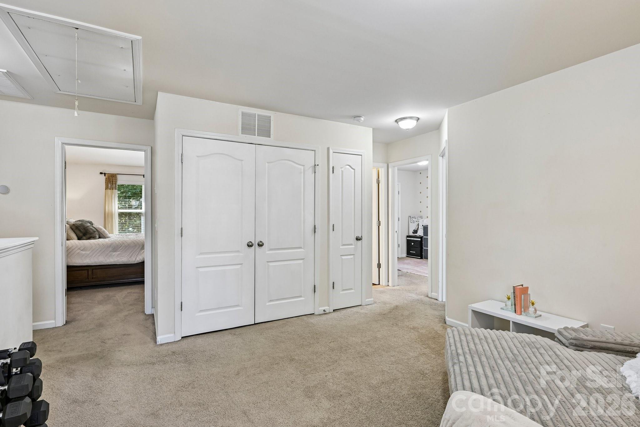 2206 Turtle Point Road Charlotte, NC 28262 - Photo 21 of 28