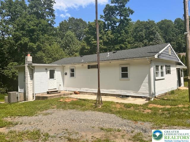 4831 Shimerville Road Emmaus, PA 18049 - Photo 3 of 23 Gallery Image 3