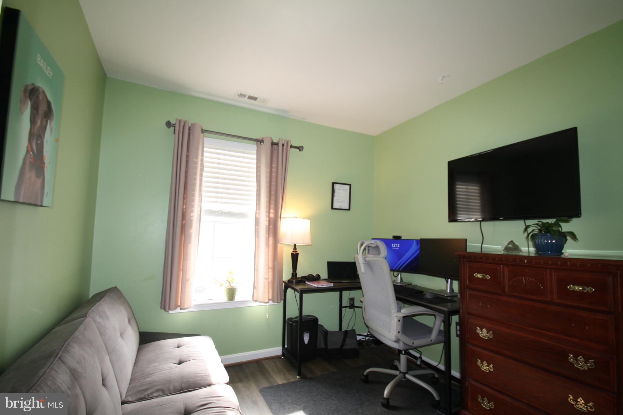 9113 Ridgefield Lane Frederick, MD 21701 - Photo 16 of 29 Gallery Image 16