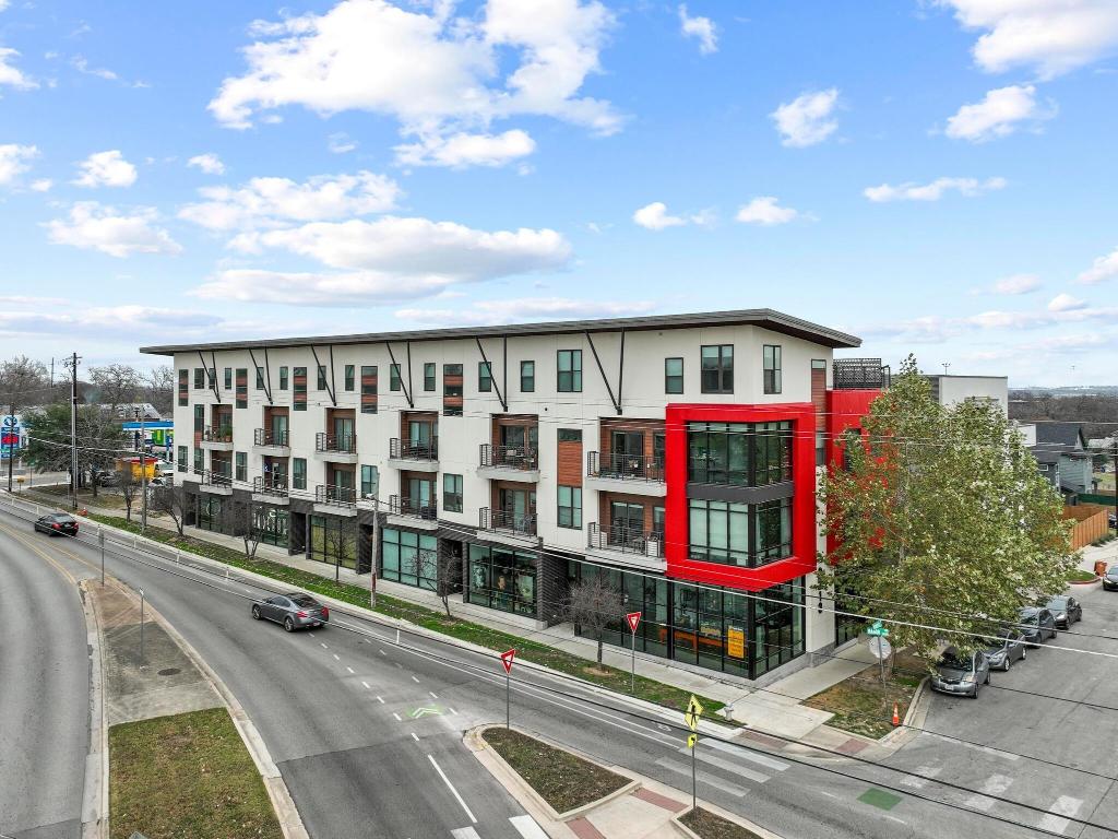 a view of a large building