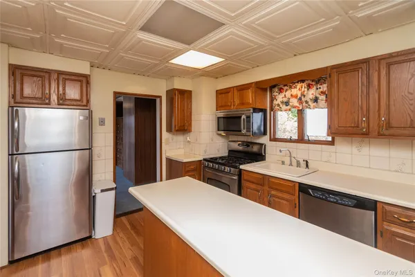 $578,900 | 200 Husted Avenue, Peekskill, NY 10566