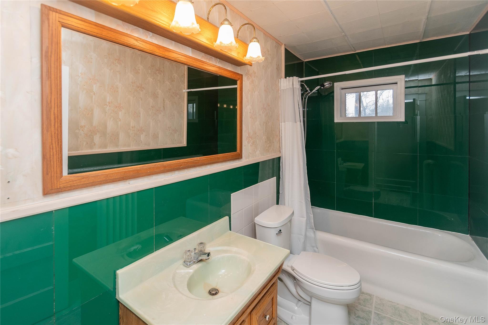 200 Husted Avenue Peekskill, NY 10566 - Photo 41 of 50 a bathroom with a sink toilet and shower