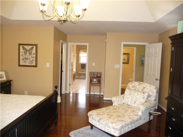1250 Walter Head Road Adams, TN 37010 - Photo 10 of 20 a living room with furniture and a flat screen tv