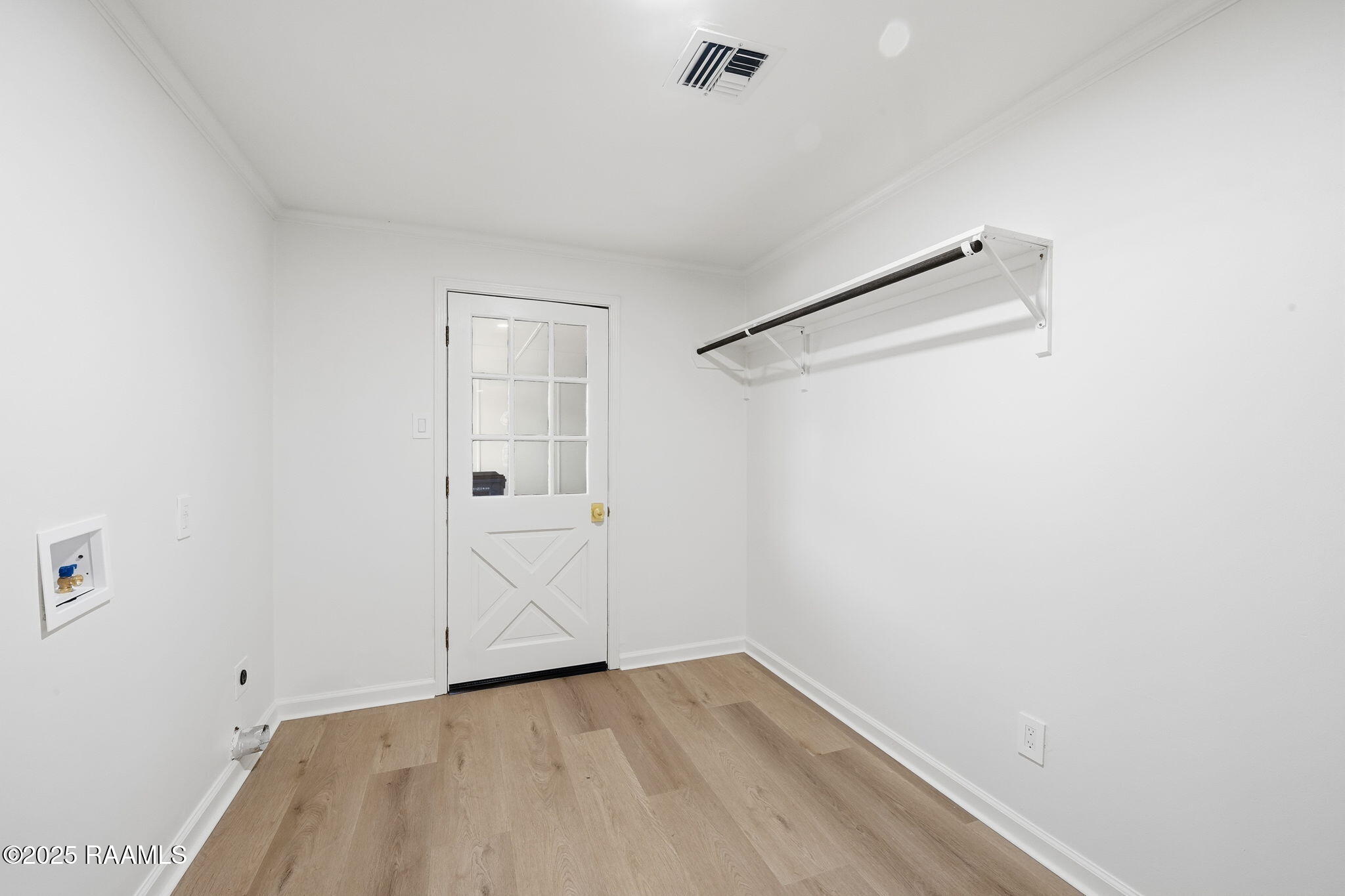 610 North Adams Avenue Rayne, LA 70578 - Photo 23 of 25 Laundry