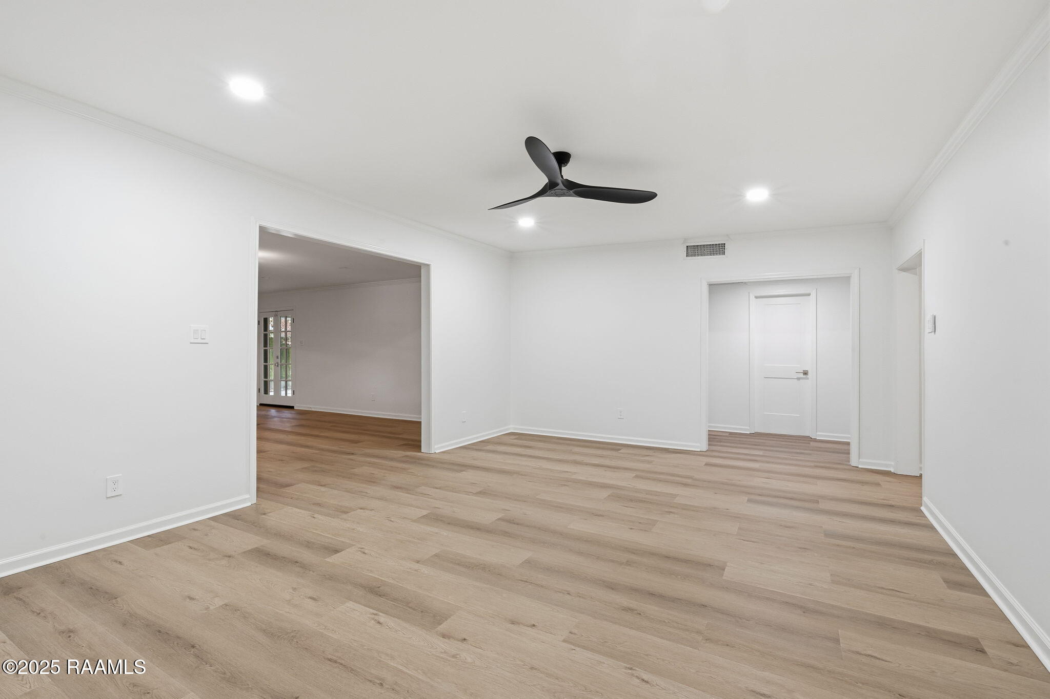 610 North Adams Avenue Rayne, LA 70578 - Photo 5 of 25 Dining Room