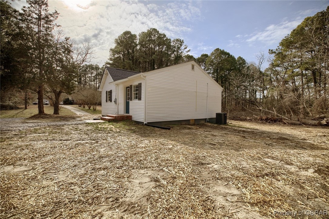 6579 Williams Landing Road Hayes, VA 23072 - Photo 18 of 23