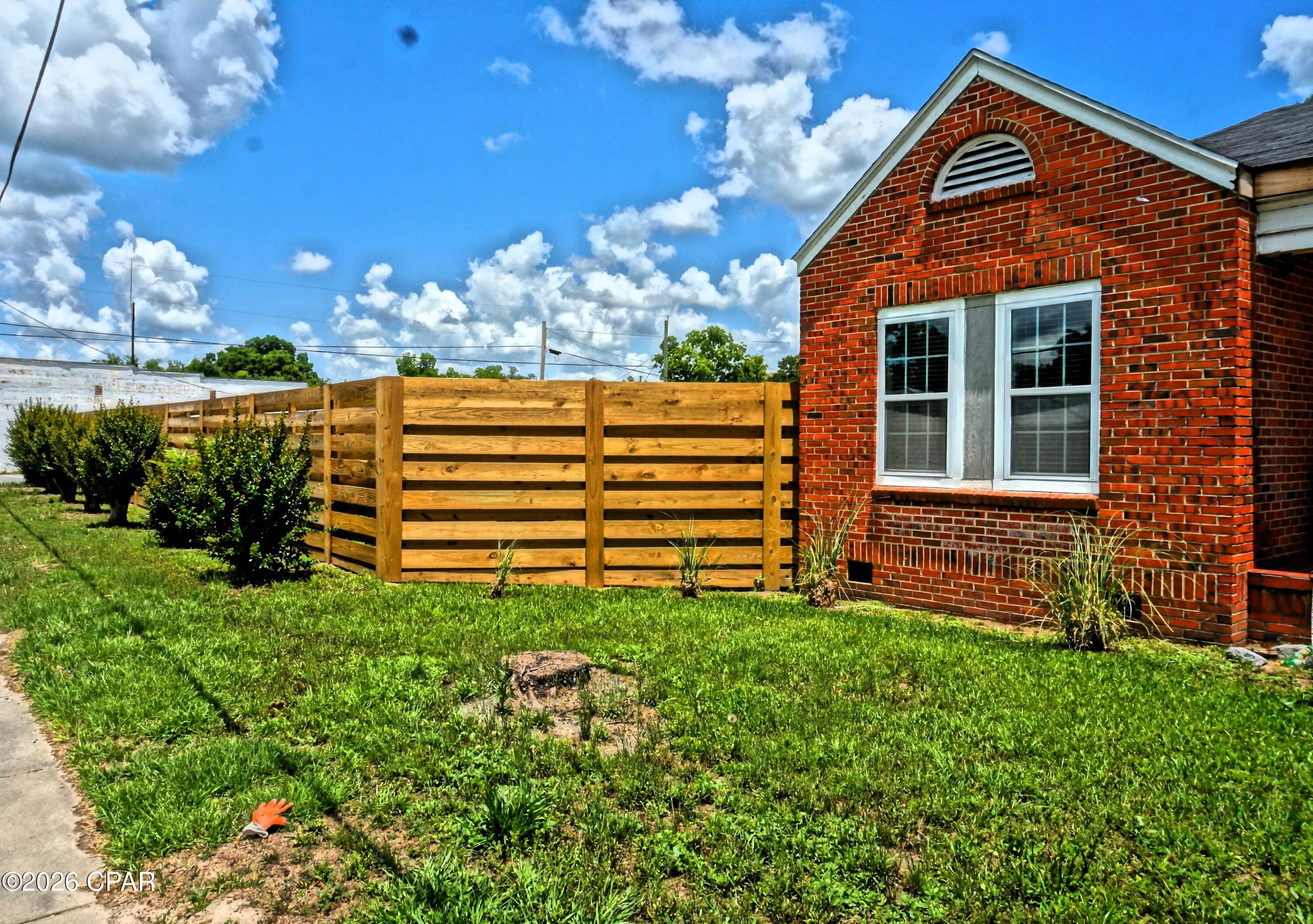 3128 Main Street Cottondale, FL 32431 - Photo 3 of 23