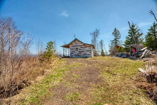 $549,000 | 10173 Little Marais Road, Silver Bay, MN 55614