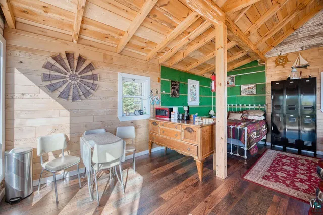 $549,000 | 10173 Little Marais Road, Silver Bay, MN 55614