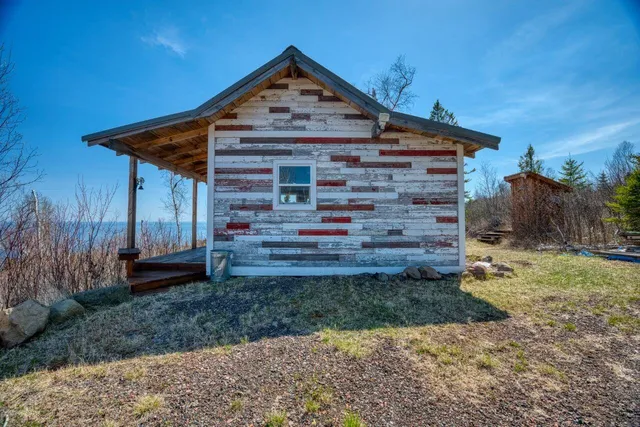 $549,000 | 10173 Little Marais Road, Silver Bay, MN 55614
