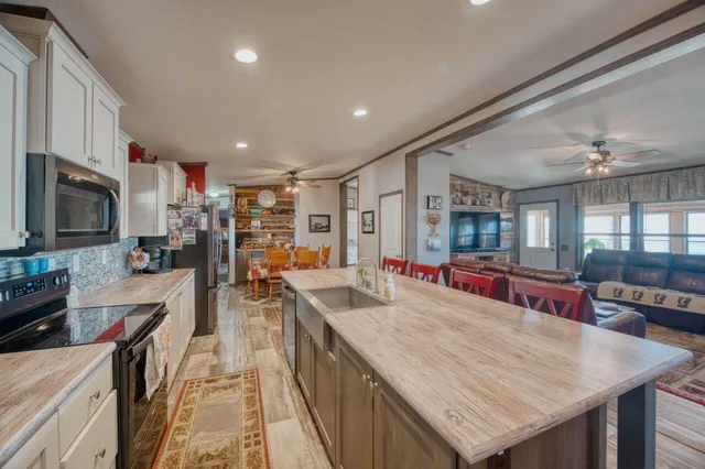 $549,000 | 10173 Little Marais Road, Silver Bay, MN 55614