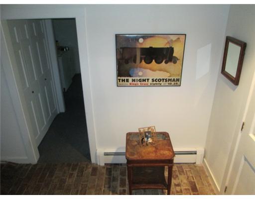 295 North Bath Road Bath, ME 04530 - Photo 7 of 12 Interior Space/Layout. Front hall...