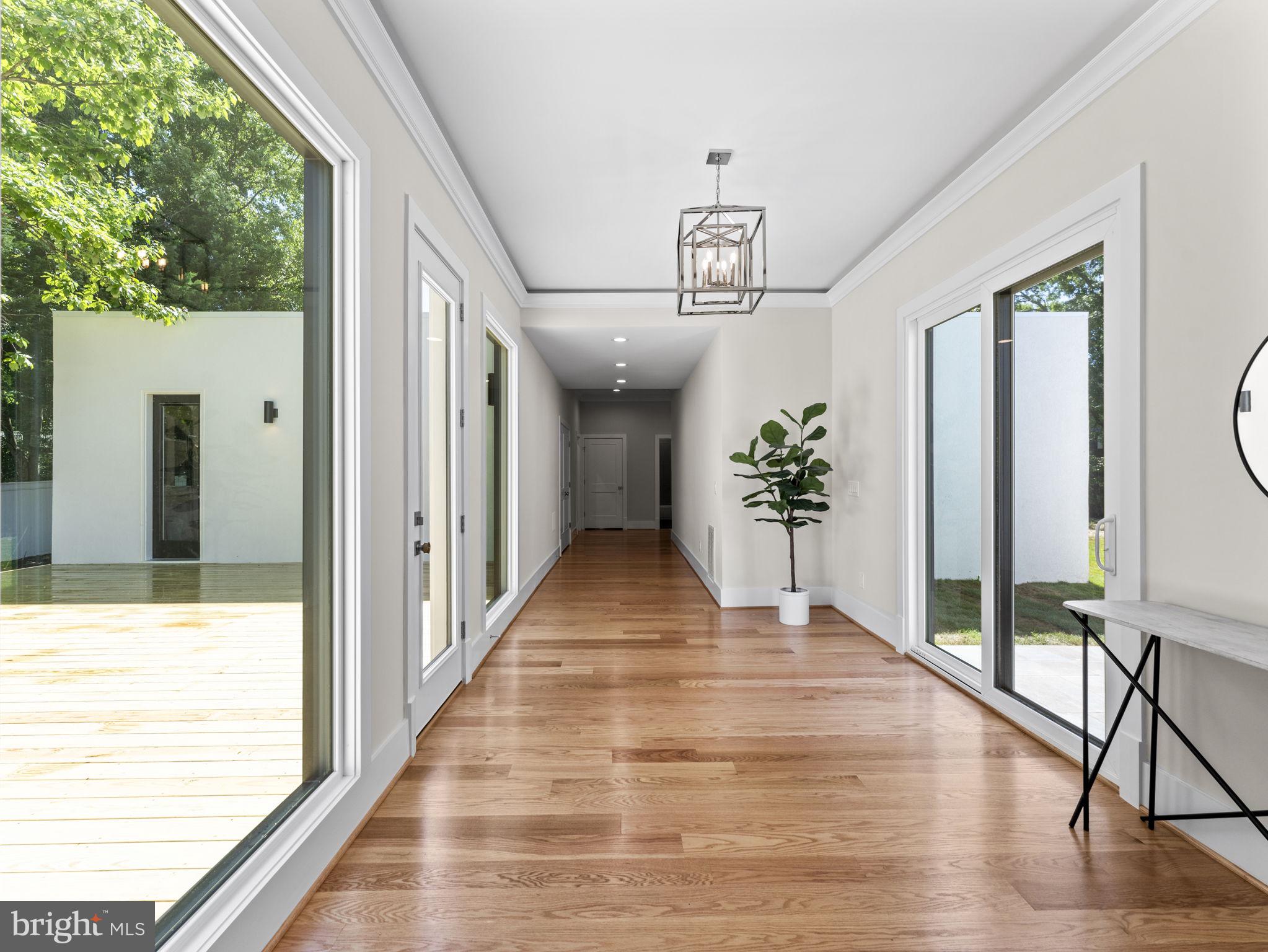 4110 Ferry Landing Road Alexandria, VA 22309 - Photo 5 of 43