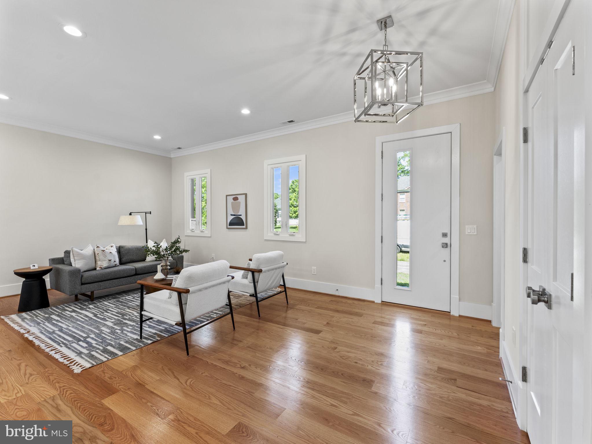 4110 Ferry Landing Road Alexandria, VA 22309 - Photo 8 of 43