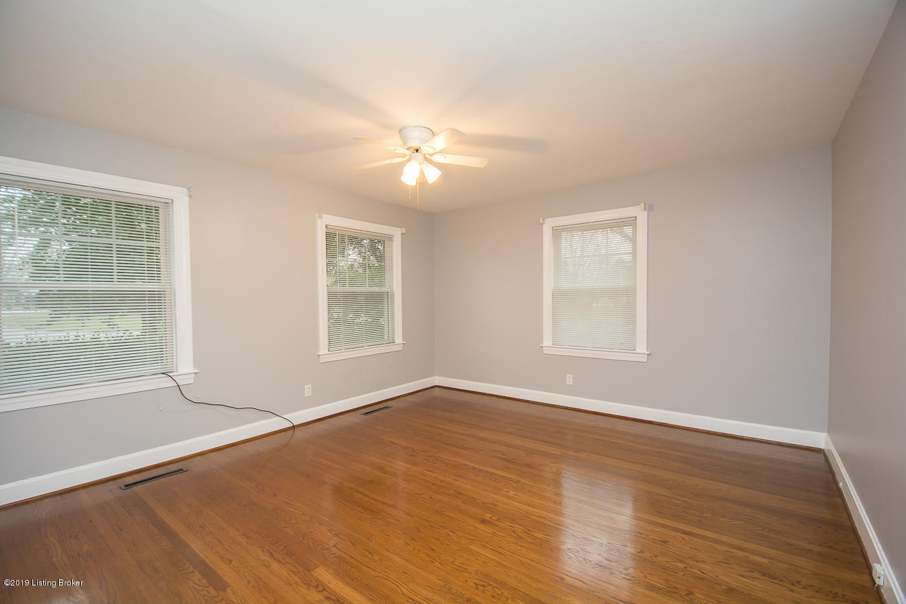 8615 Whipps Mill Road Louisville, KY 40222 - Photo 18 of 59 WhippsMill-27
