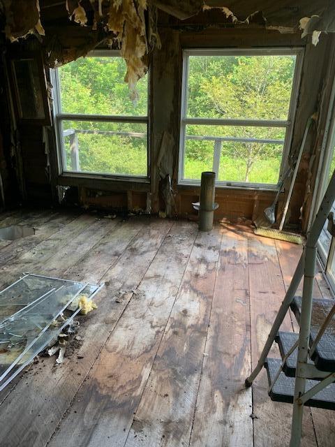 280 Dixie Road Lubec, ME 04652 - Photo 8 of 10 MCL 5