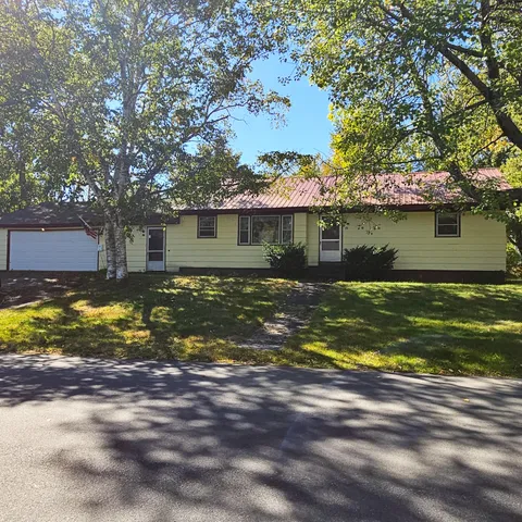 $114,000 | 78 Massachusetts Avenue, Millinocket, ME 04462