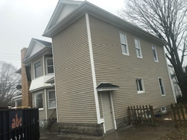 574-576 New Boston Road Fall River, MA 02720 - Photo 3 of 23 Gallery Image 3