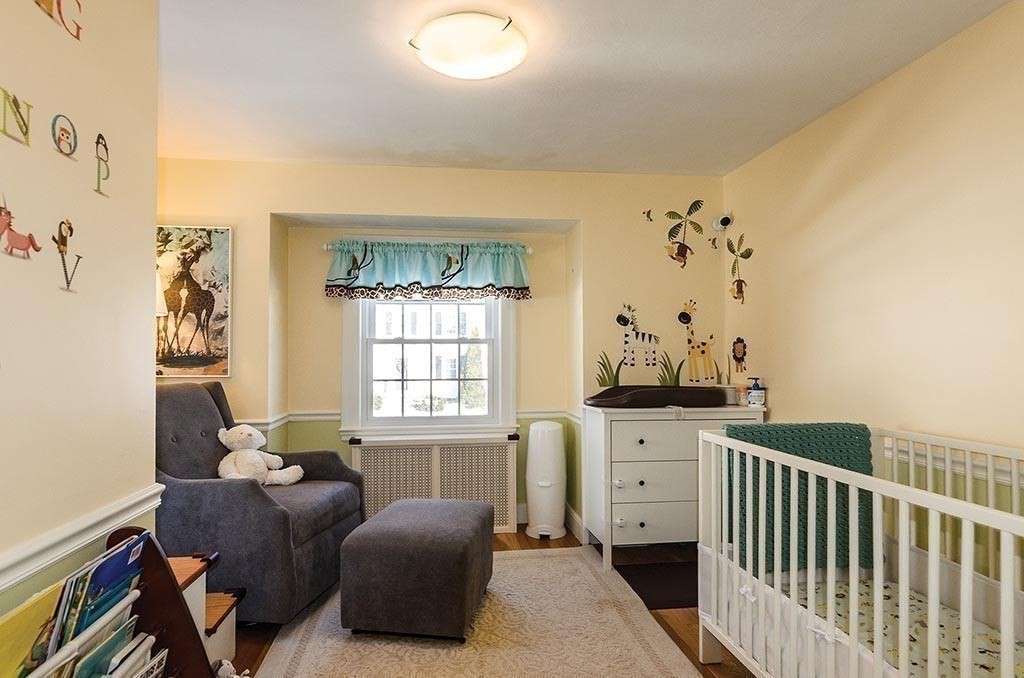 68 Bow Road Newton, MA 02459 - Photo 6 of 12