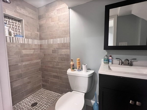 68 Bow Road Newton, MA 02459 - Photo 8 of 12