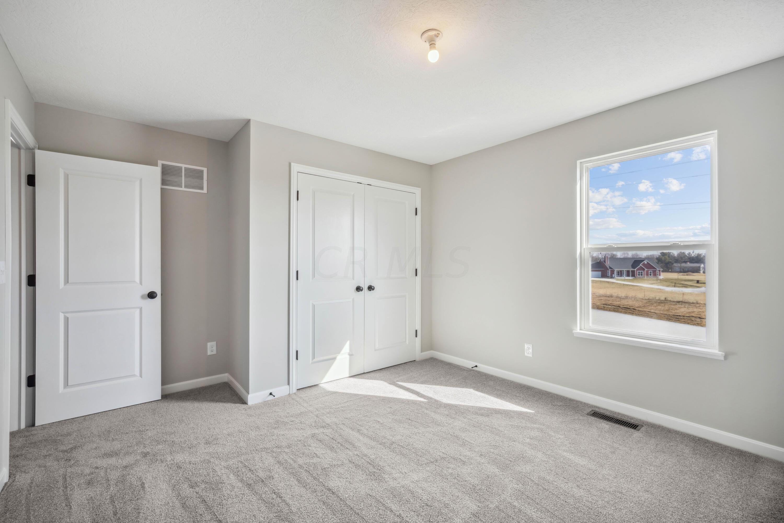 3336 Logsdon Loop Delaware, OH 43015 - Photo 35 of 39 Interior