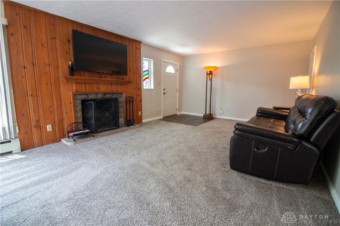 721 East Stroop Road Kettering, OH 45429 - Photo 7 of 17 Gallery Image 7