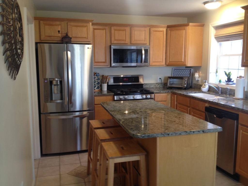 3 Sunridge Way, Unit 3 Amherst, NH 03031 - Photo 8 of 28 Gallery Image 8