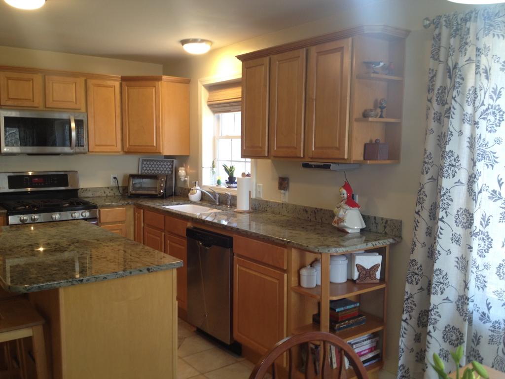 3 Sunridge Way, Unit 3 Amherst, NH 03031 - Photo 9 of 28 Gallery Image 9