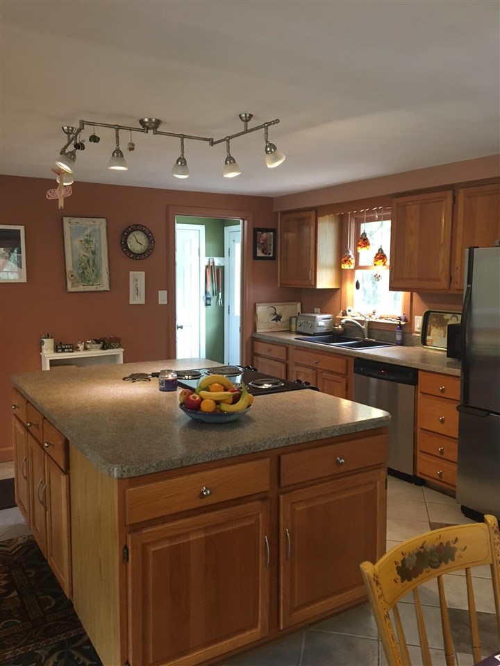2 Millbrook Road Brookline, NH 03033 - Photo 6 of 34
