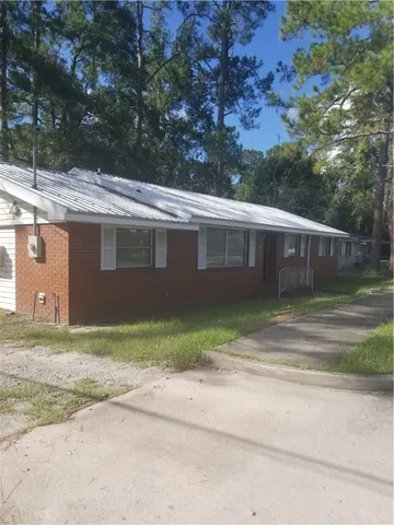 $114,900 | 2120 Tebeau Street, Waycross, GA 31501