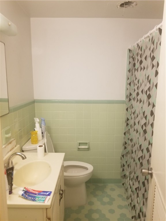 2120 Tebeau Street Waycross, GA 31501 - Photo 9 of 22