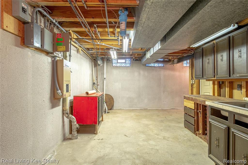 988 Briston Drive Rochester, MI 48307 - Photo 69 of 79