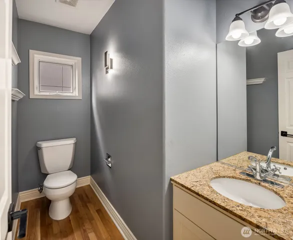 $1,439,900 | 1416 6th Avenue North, Seattle, WA 98109