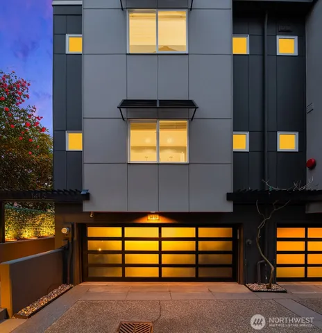 $1,439,900 | 1416 6th Avenue North, Seattle, WA 98109