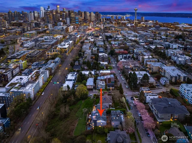 $1,439,900 | 1416 6th Avenue North, Seattle, WA 98109