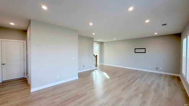 $358,500 | 4812 Haventree Drive, Evansville, IN 47725